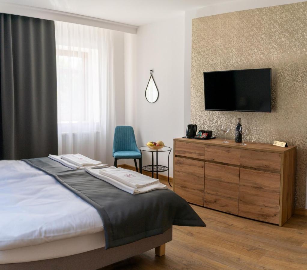 Apartamenty, Boutique Rooms Villa 82, Miejsce Prkingowe Gorzów Wielkopolski Exterior foto